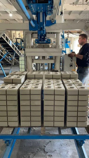 Обладнання для виробництва гіперпресованої цегли, бруківки, блоків Луцк - изображение 3