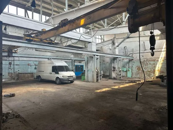 Продаж промислового приміщення Покров