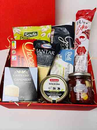 Подарунковий продуктовий набір Maxi Box – вишуканий смак у кожній дета Винница