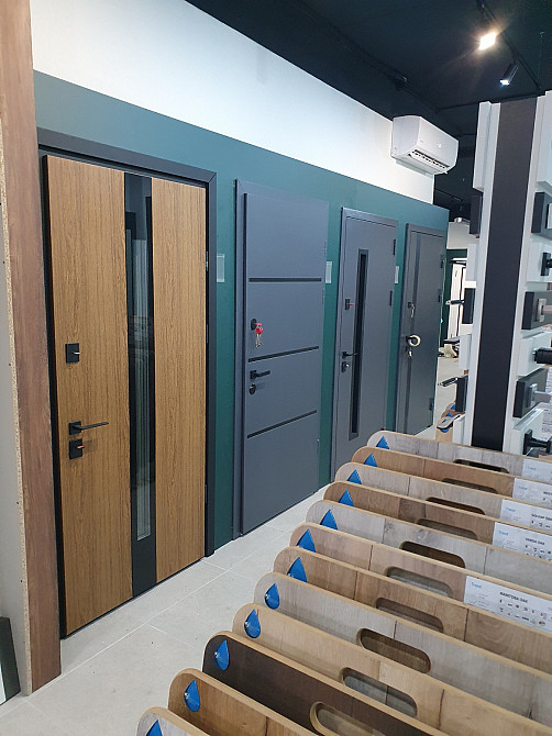 Двері вхідні, міжкімнатні, приховані.Вікна.Підлога, ламінат, вініл Хмельницький - зображення 1