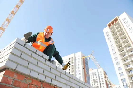 Будівельники з авто та інструментами потрібні негайно, праця в Єропі Одеса