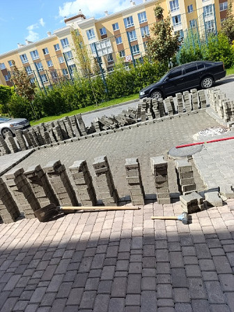 Надамо Демонтажні роботи бруківки Киев - изображение 1