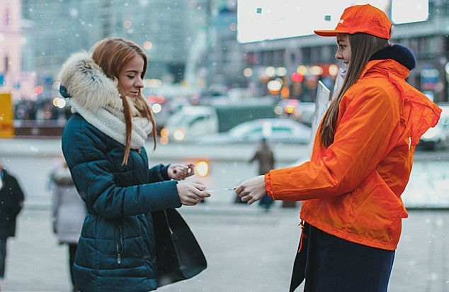 Замовити роздачу та розповсюдження листівок/флаєрів в Києві та по Укра Київ - зображення 2