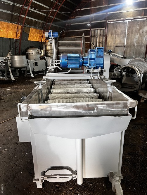 Машина миюча для овочів (щіткова Івано-Франківськ - зображення 1