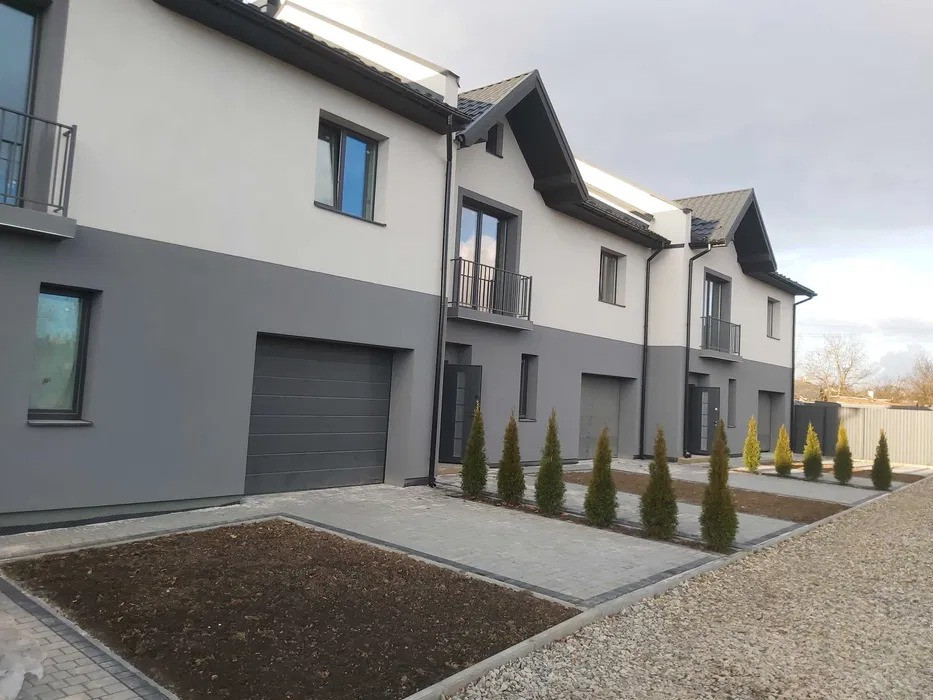 Котеджі в місті Коломия Коломыя - изображение 1