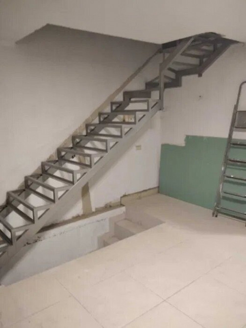 Изготовление металлических каркасов лестниц, любые размеры, установка Київ - зображення 1