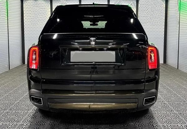 408 Прокат vip авто Rolls-Royce Cullinan без водителя с водителем Київ - зображення 4