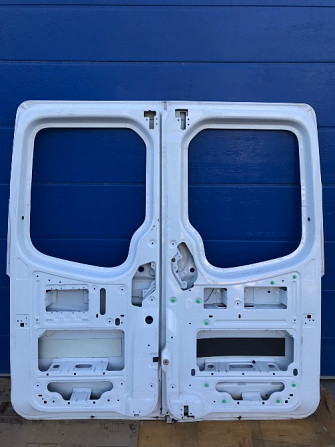 Двері Mercedes Sprinter Короткі Київ - зображення 4