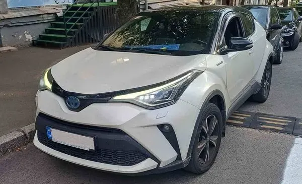 083 Внедорожник на свадьбу Toyota CH-R 2019 белый аренда Київ - зображення 2