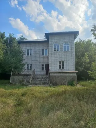 Продам будинок с. Семенівка 220, 2 кв.м Барышевка - изображение 1