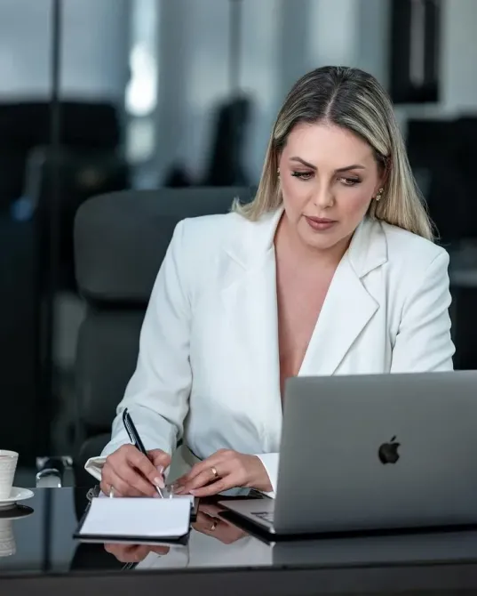 Послуги адвоката онлайн Київ - консультації, юридичний супровід онлайн Київ - зображення 1