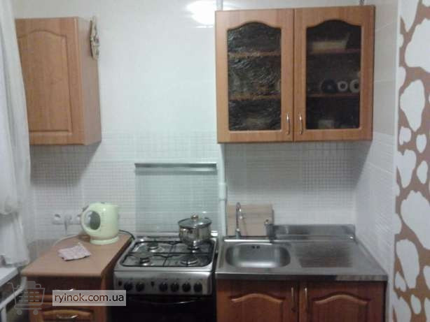 Сдам комнату ул.Титова Трц Апполо с хозяйкой Днепр - изображение 1