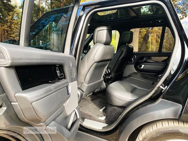 224 Range Rover Vogue 4, 4d черный на прокат без водителя с водителем Київ - зображення 7