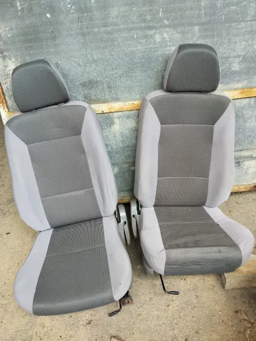 Передние авто сидения от грет вол пегасум Харків - зображення 1